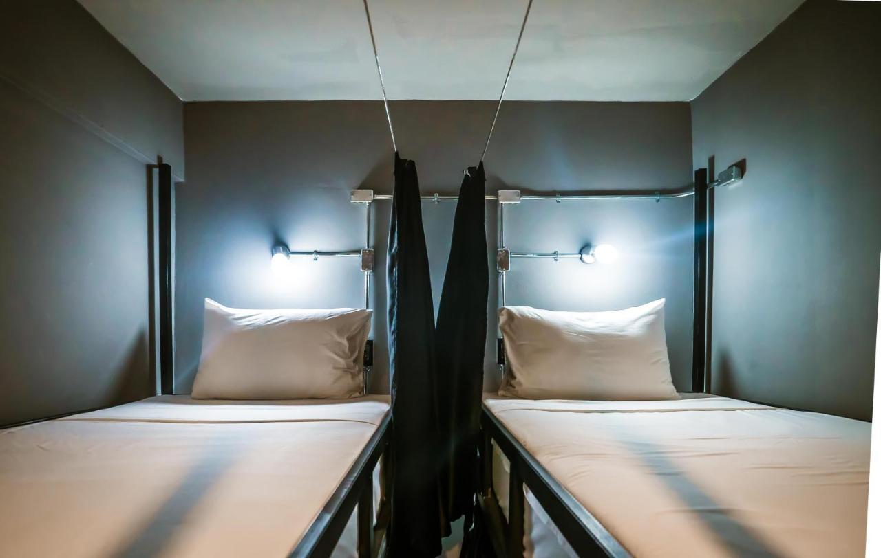 Slumber Party Hostel Phuket Dış mekan fotoğraf